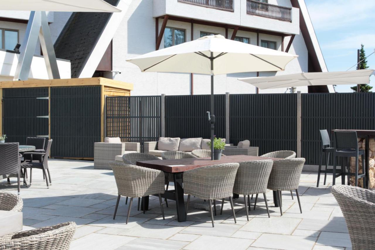 Coppid Beech Hotel Бракнел Екстериор снимка