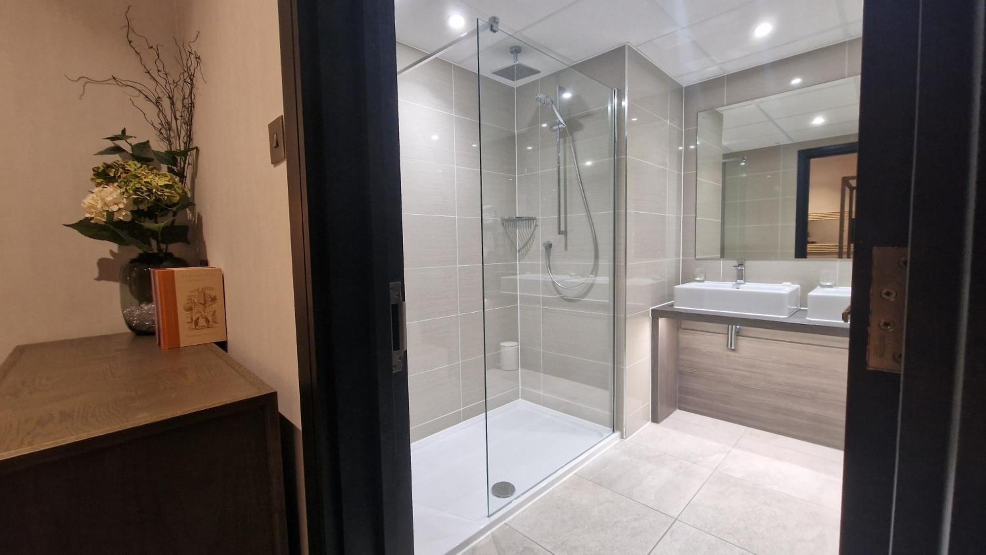 Coppid Beech Hotel Бракнел Екстериор снимка