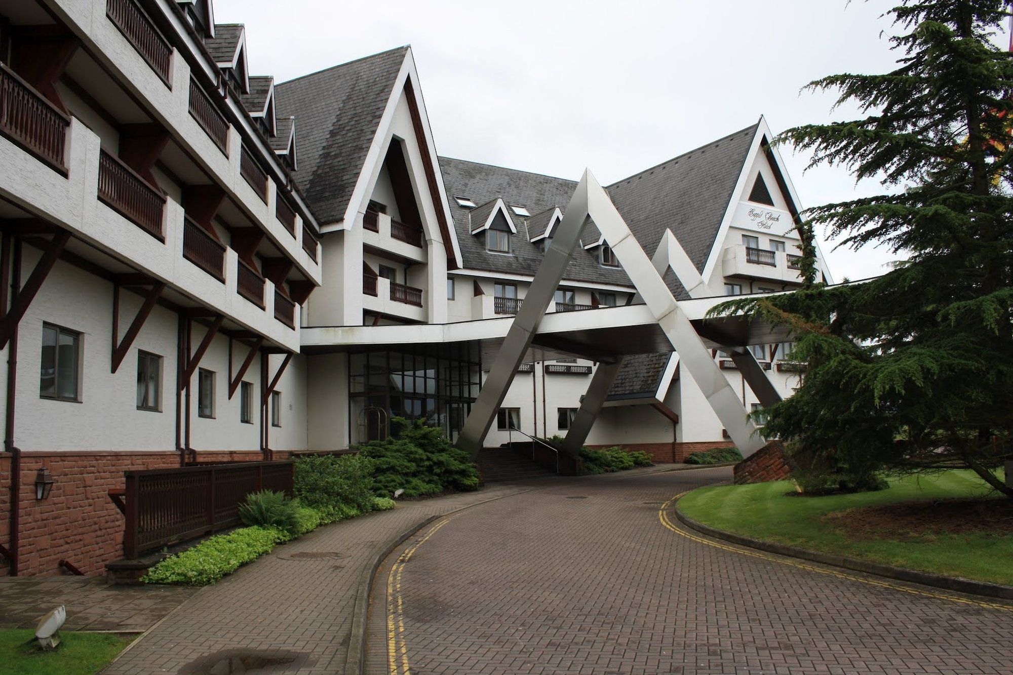 Coppid Beech Hotel Бракнел Екстериор снимка