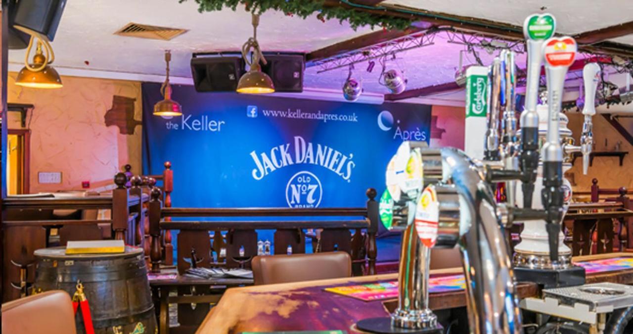 Coppid Beech Hotel Бракнел Екстериор снимка
