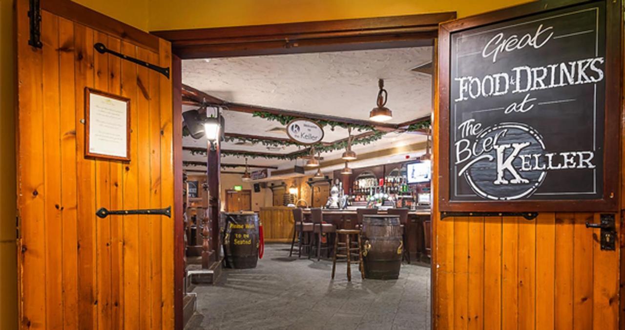 Coppid Beech Hotel Бракнел Екстериор снимка